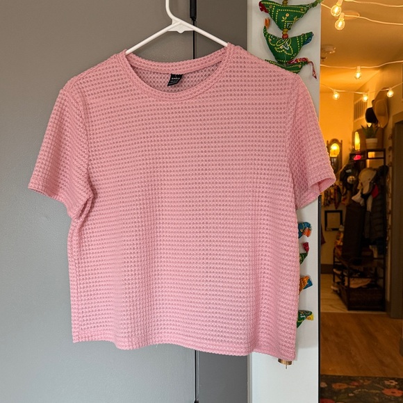 SHEIN Tops - SHEIN Pink Textured Knit Top Tshirt Size Large